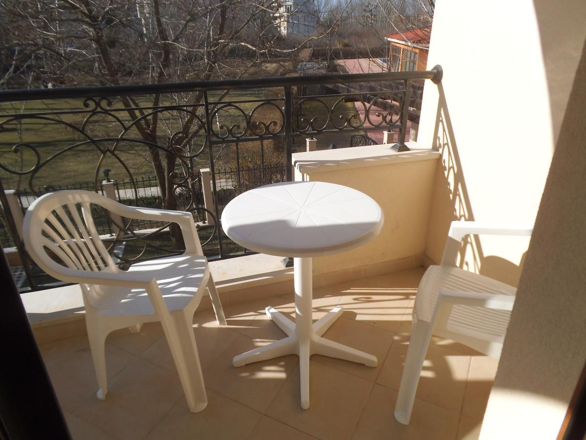 Hotel Seasons 3 Sunny Beach Dış mekan fotoğraf